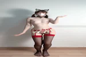 性感小狐狸扭臀舞  背景图片