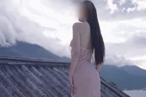 阿朱最新唯美写真 屋顶天台绝美露出  背景图片