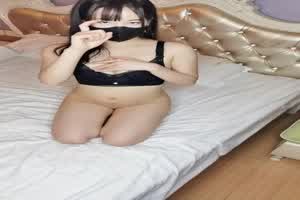 没有肉棒的生活真寂寞  背景图片