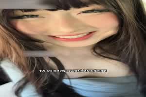 自购推特高颜值阿黑颜反差女神-便利店偶遇粉丝，第一视角看女神给你口交足交，看着你的肉棒在女神嘴里含着  背景图片