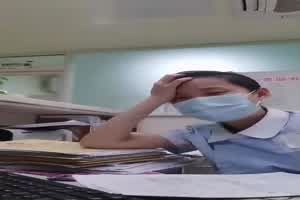 四川私立护士“王晨艺”上夜班直播跳弹自慰 露脸直播是不怕网友认识吗？  背景图片