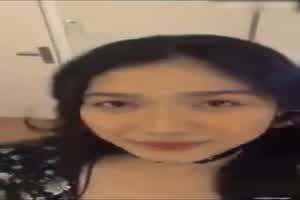 刺青正妹性欲很强 每天都要吃大鸡巴  背景图片