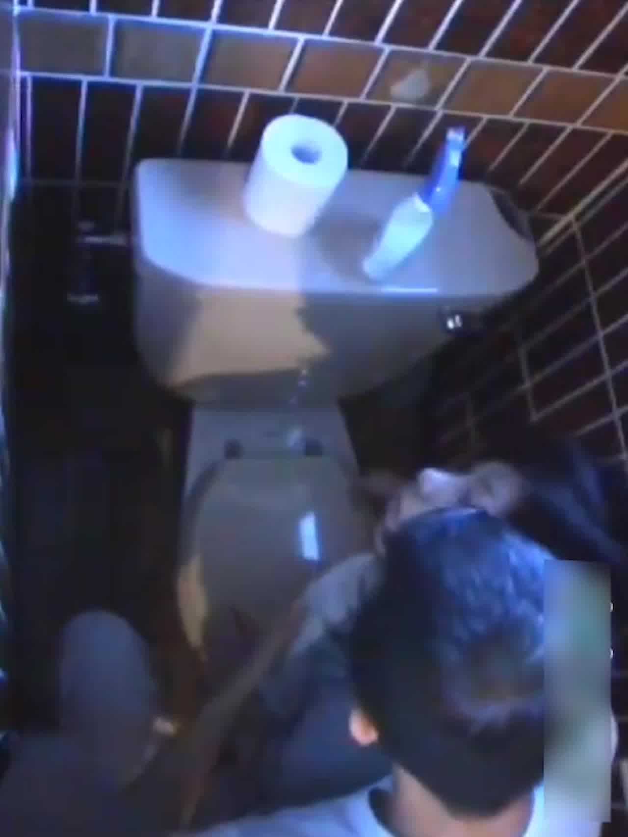  趁友人女友喝醉逞兽欲坏透了 的剧照1