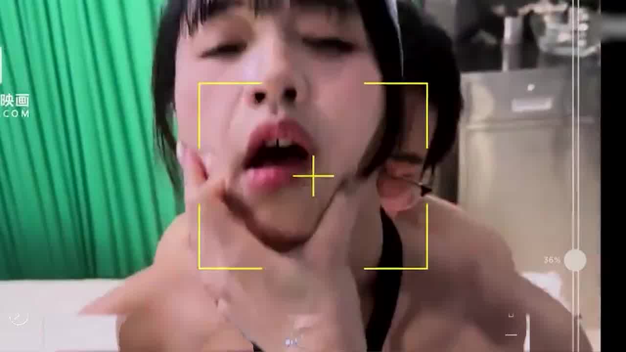  夜勤病栋EP4 终极私刑性奴大失禁 的剧照3