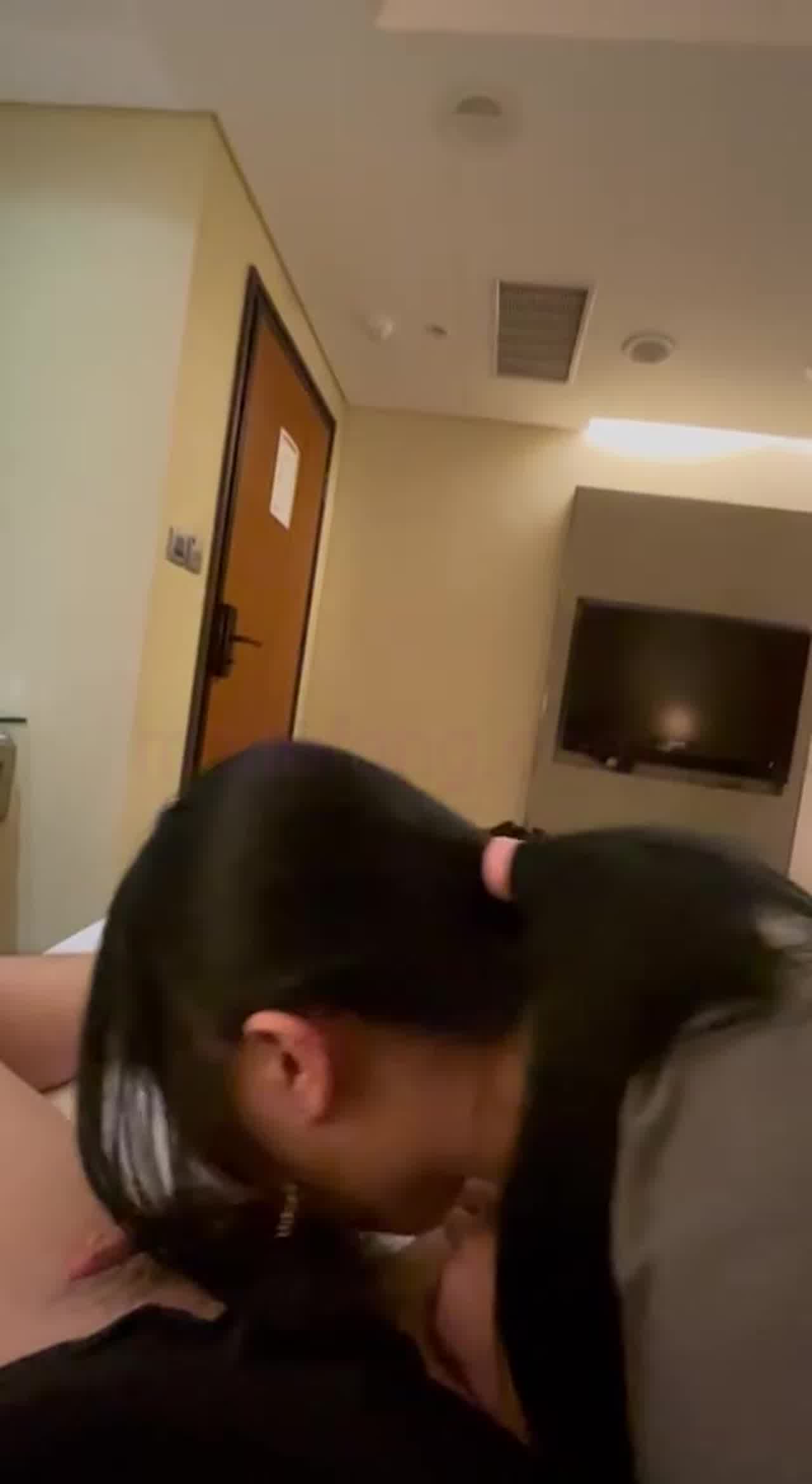  色色学妹限时上车 的剧照6