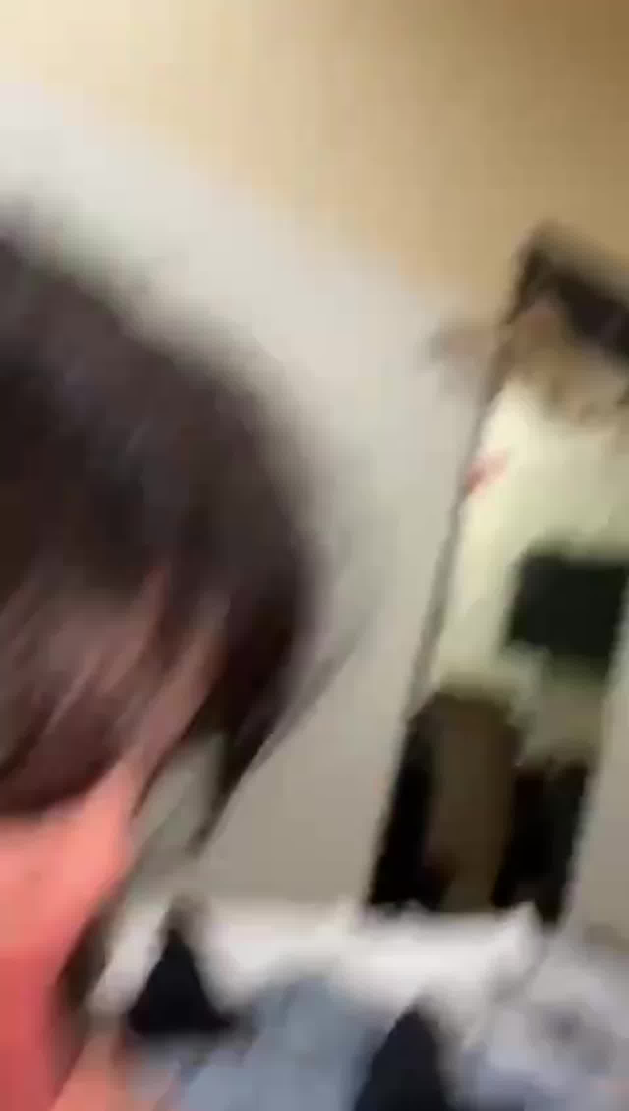  口交拍照来比个ya 的剧照9