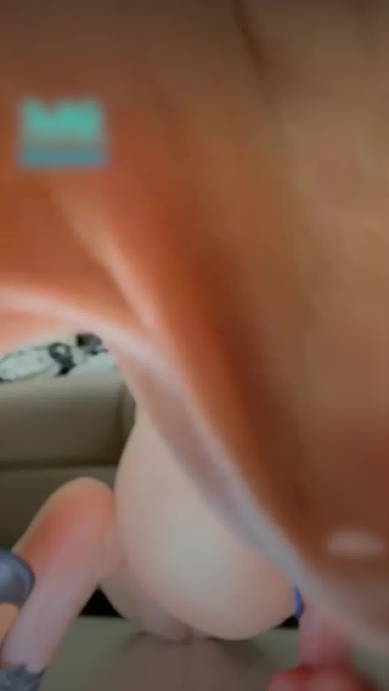  小里予猫空姐 的剧照4