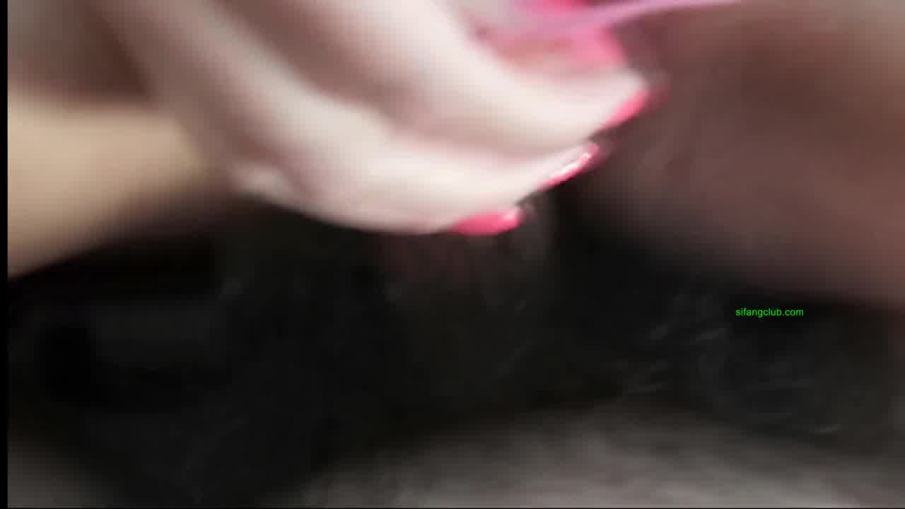  【风吟鸟唱】嫩模私拍完被摄影师潜规则啪啪啪 的剧照2