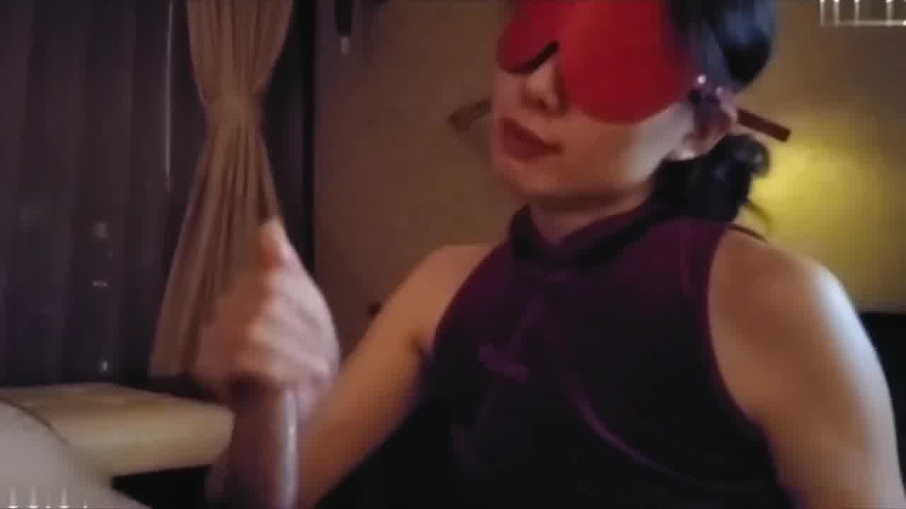  漂亮高跟细长腿人妻吃鸡啪啪 身材高挑 被两根鸡吧轮流输出 口爆吃精 的剧照3