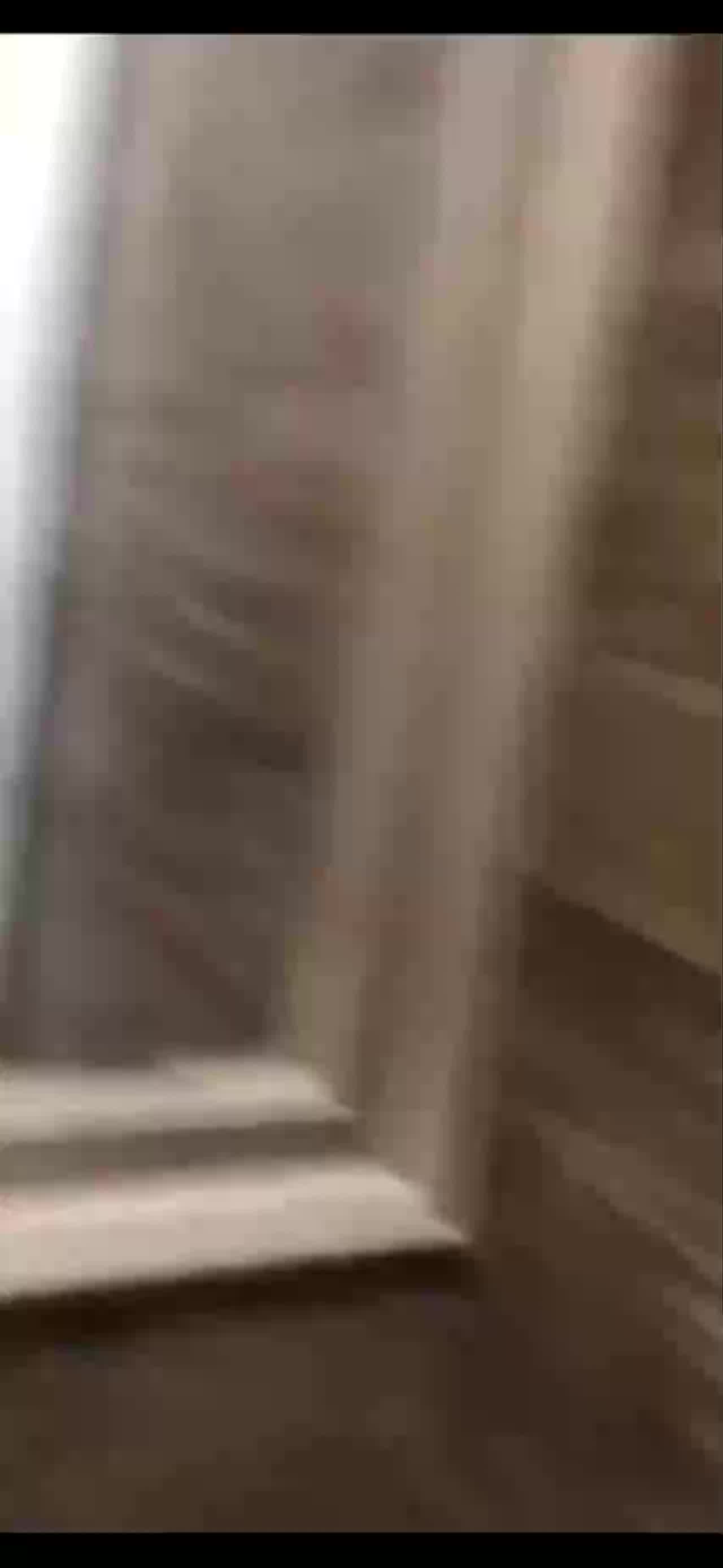  和男友厕所做爱自拍 的剧照7