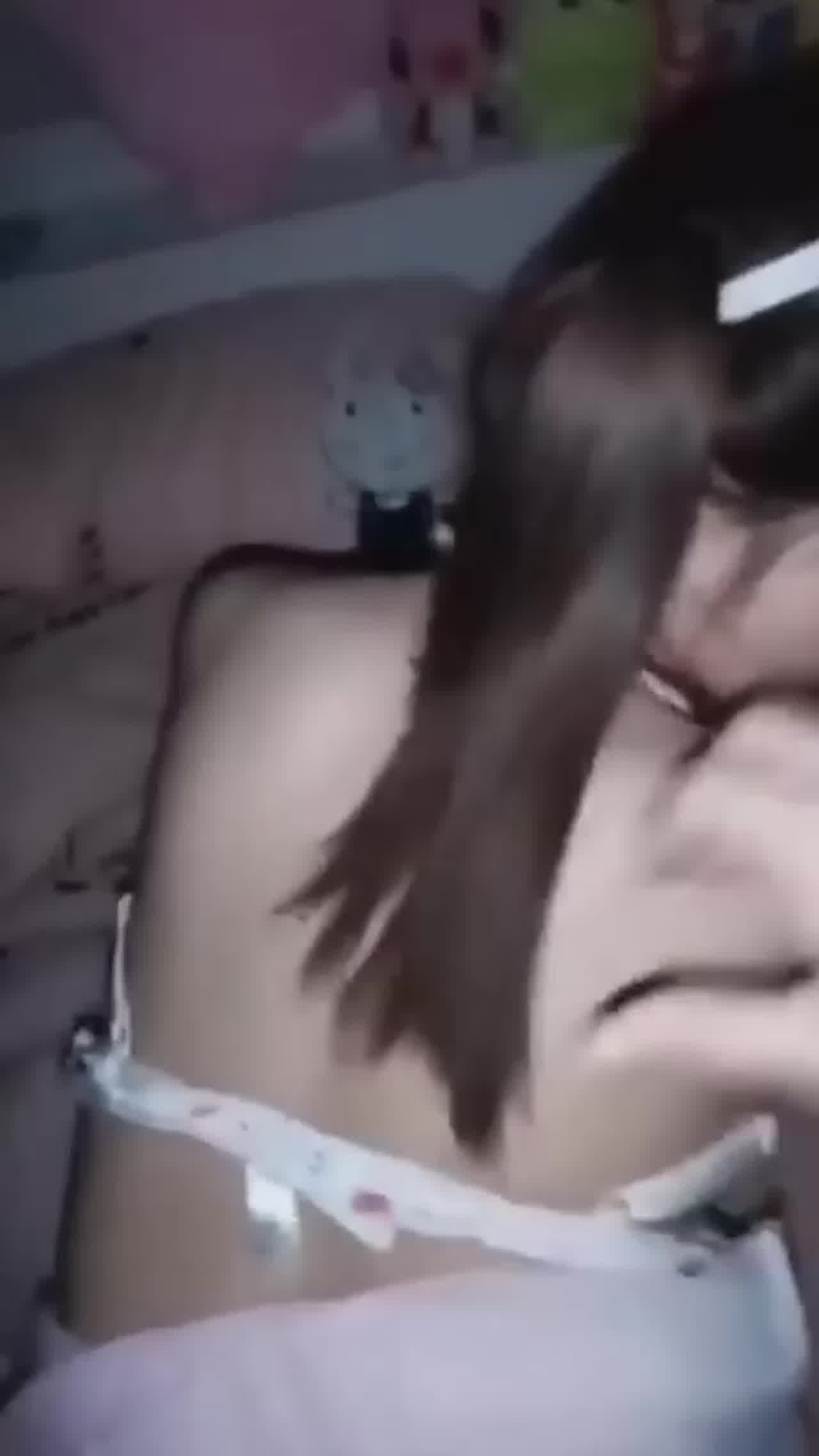  华师大一校花学妹被学长操劲爆事情流出 好一个白嫩萝莉 的剧照3