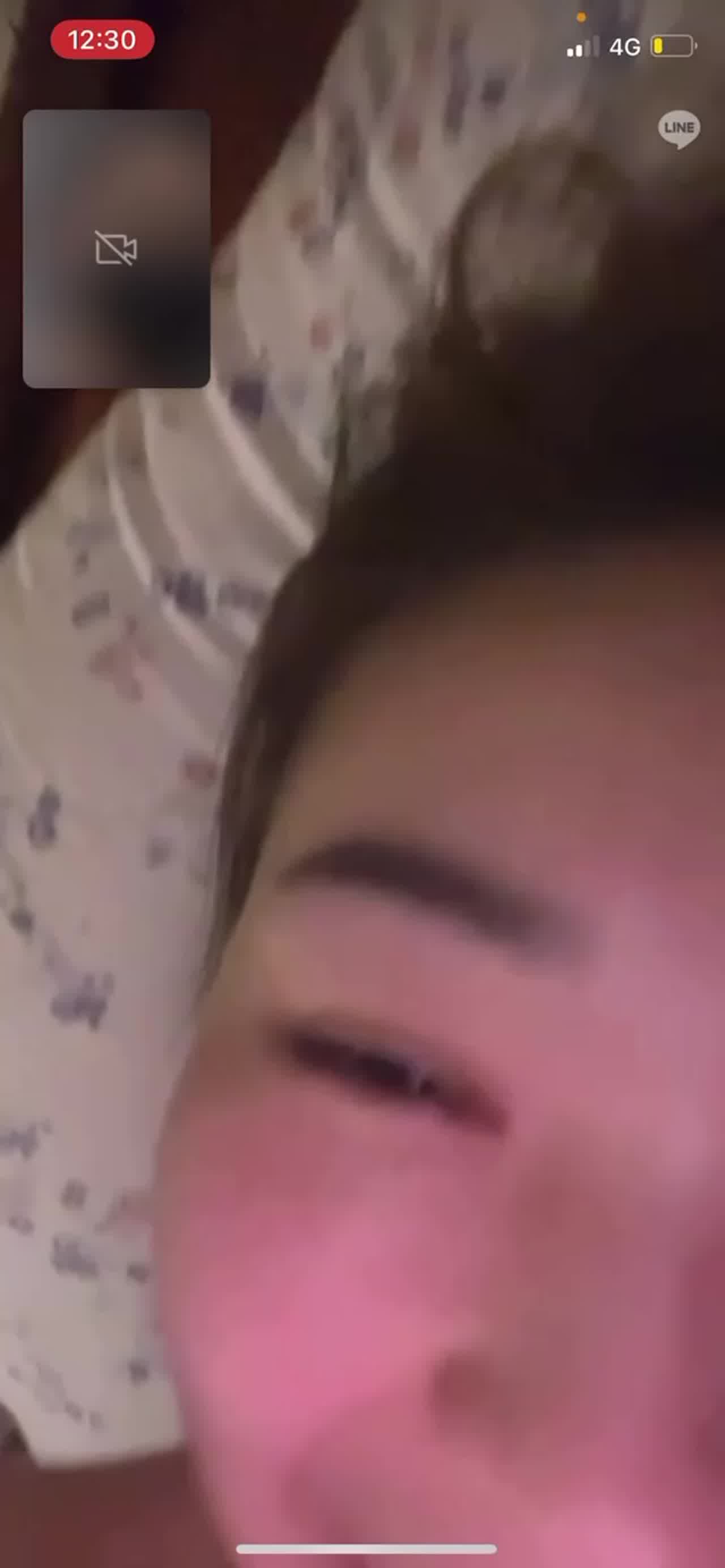  正妹网恋被渣男骗视频裸聊录屏 的剧照10