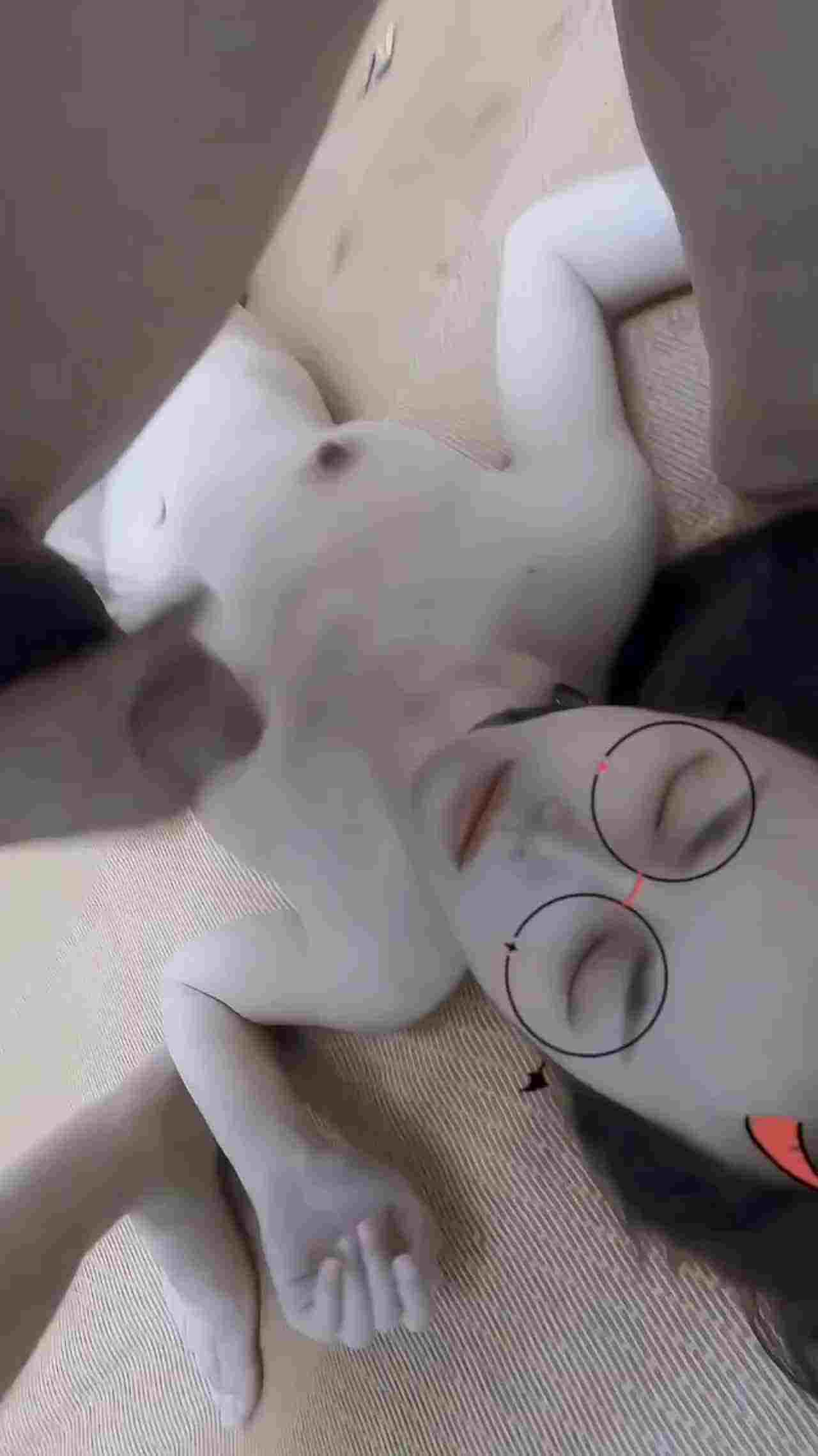  母狗户外撒尿+小母狗必须颜射!哥哥们 的剧照4