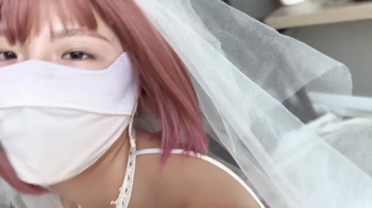  原创 樱花小猫 可爱人妻小猫去拍婚纱照被摄影师强暴 的剧照2