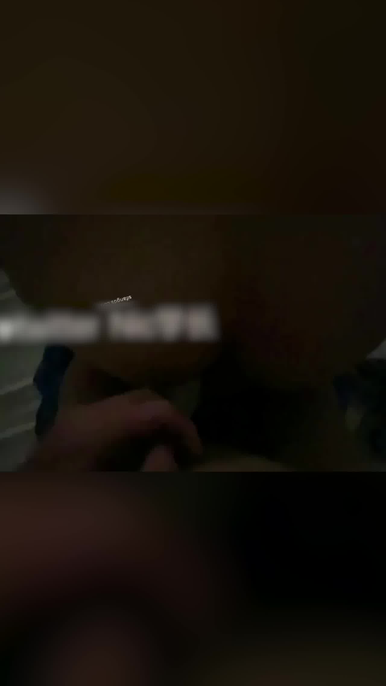  学长的鸡巴让人发情 的剧照9