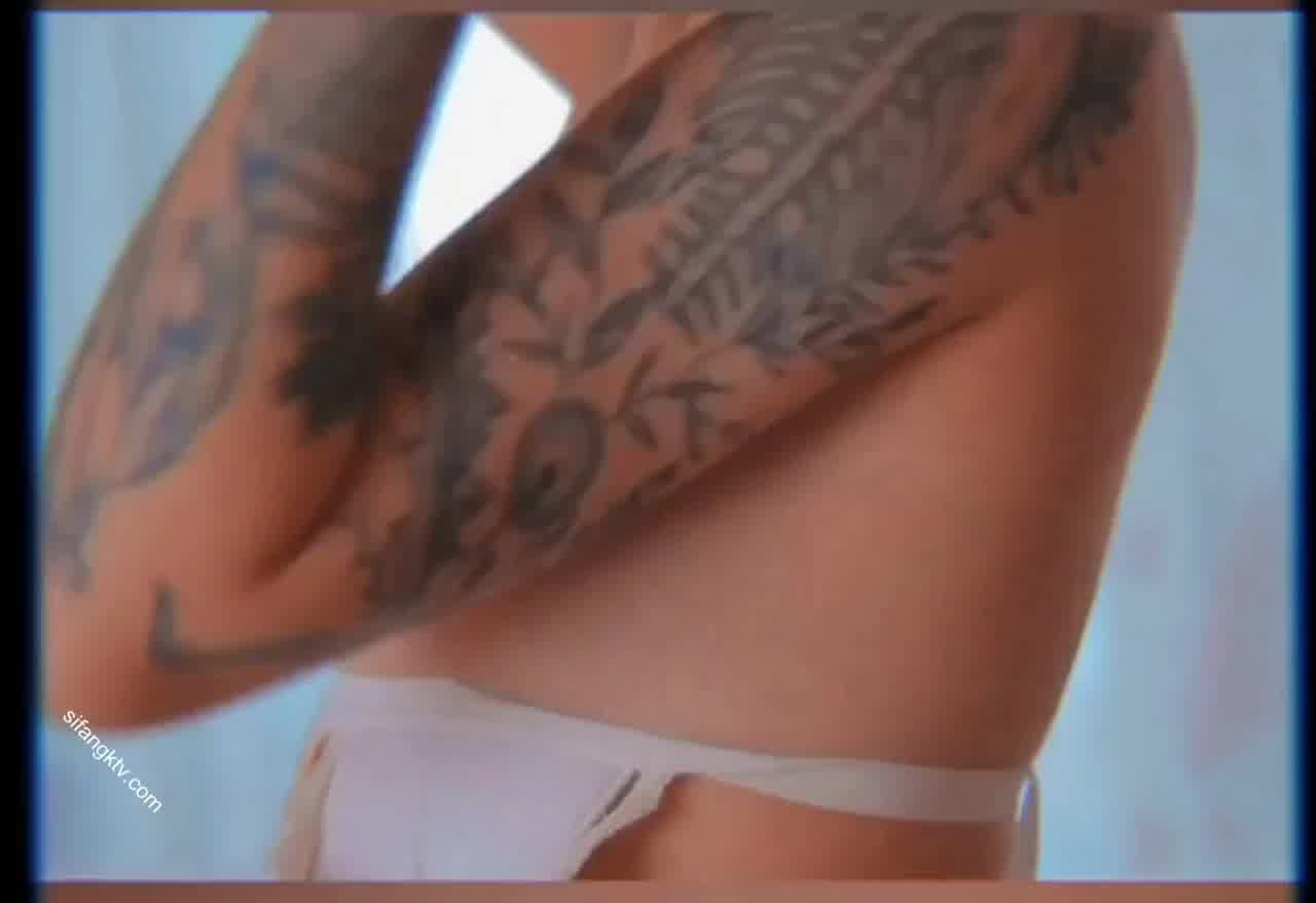  euphoriakush 西方甜美贫乳小萝莉 的剧照10