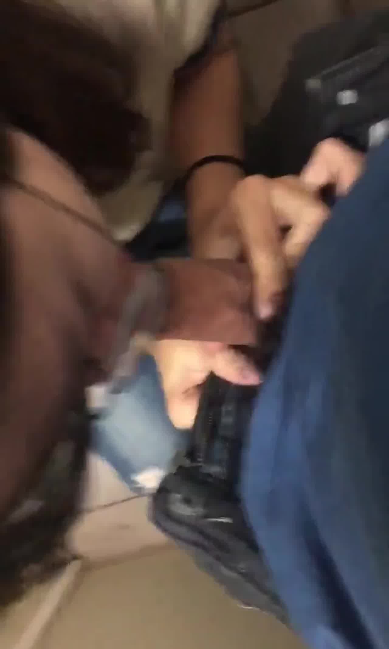  高中清纯眼镜妹口交 的剧照9