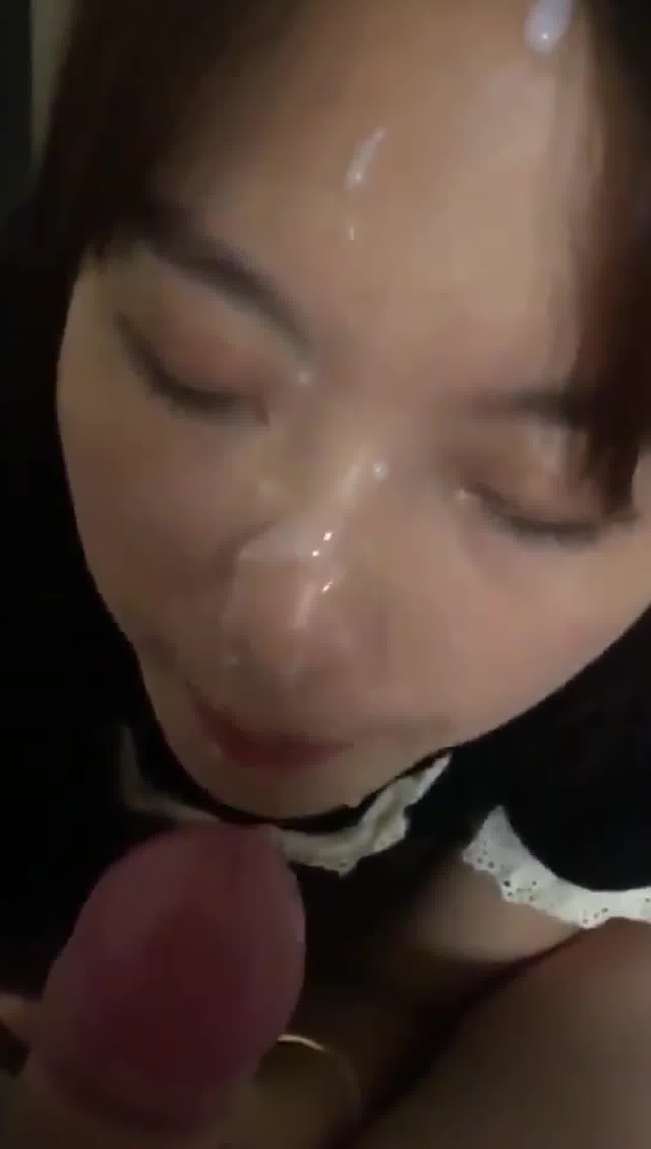  颜射大学校花 身材贼棒～ 的剧照3