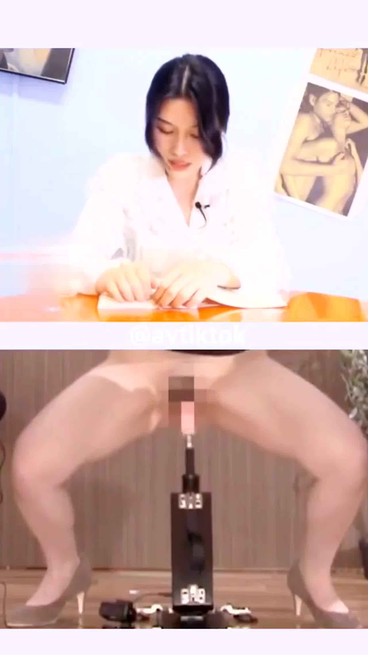  忍耐力挑战朗读文字发出呻吟！ 的剧照2