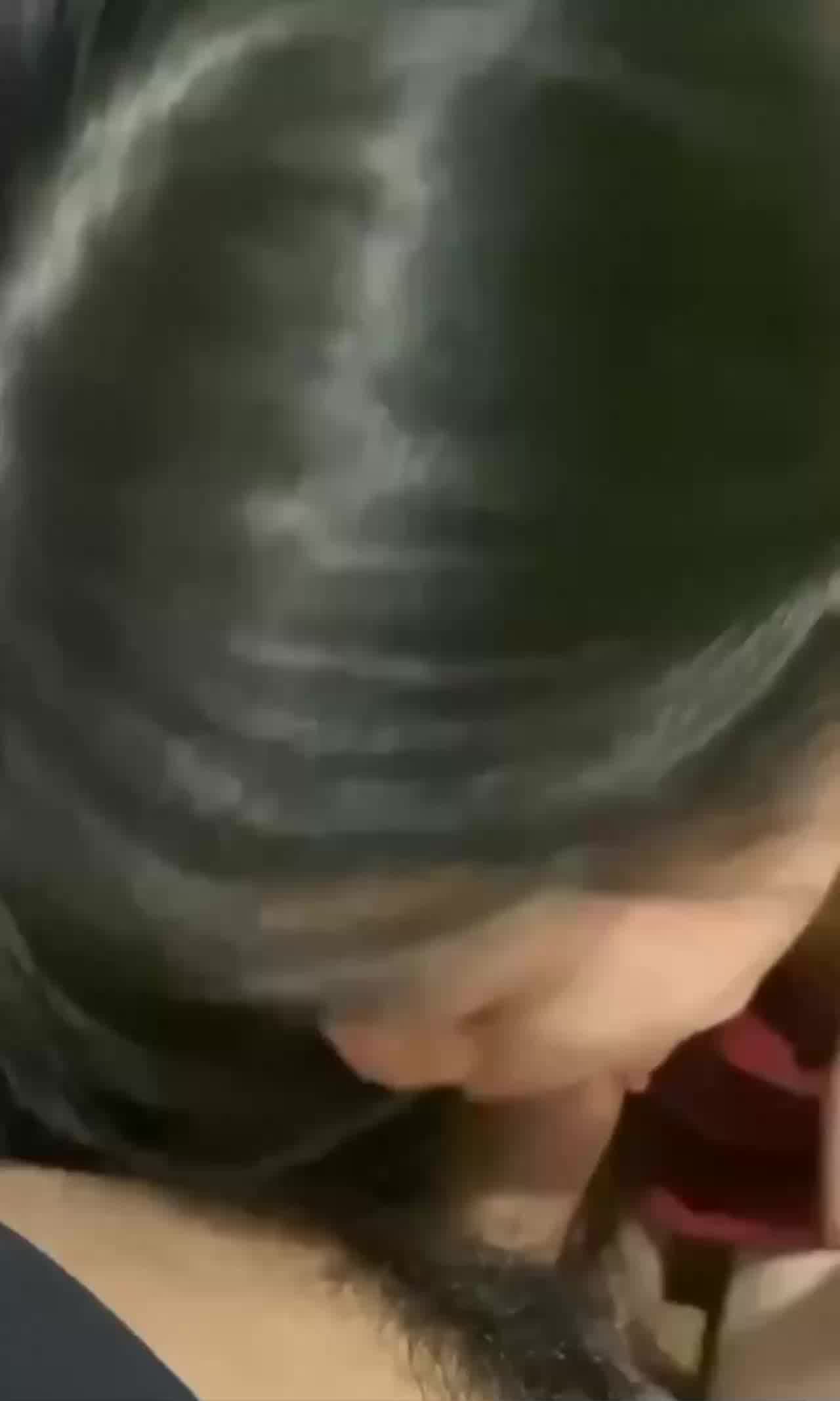  这妹子简直就是呆萌可爱的榨精机器 的剧照5